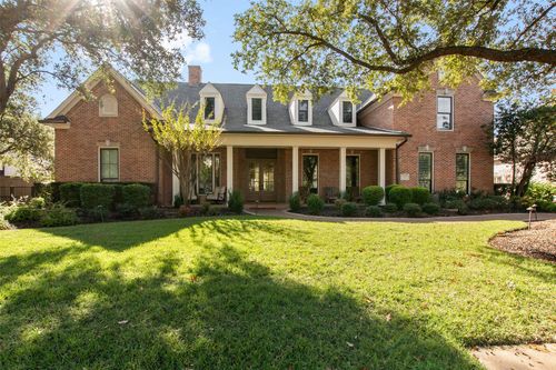 1630 Bent Creek Dr, Southlake, TX, 76092-9410 | Card Image