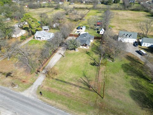 906 Griffith Ave, Terrell, TX, 75160-1549 | Card Image