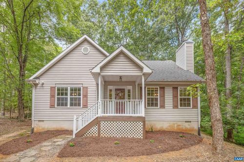 426 Jefferson Dr, PALMYRA, VA, 22963-2806 | Card Image