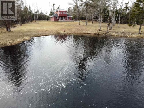 1988 New Chester Rd, Moser River, NS, B0J2K0 | Card Image