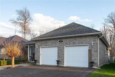 23 Laschinger Blvd, House other with 5 bedrooms, 3 bathrooms and 4 parking in New Hamburg ON | Image 3