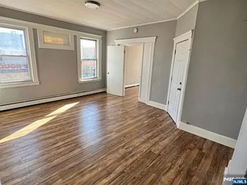 489 Market Street, Paterson, NJ, 07501 | Card Image
