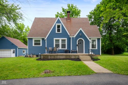 110 E Harrison St, Spiceland, IN, 47385-9500 | Card Image