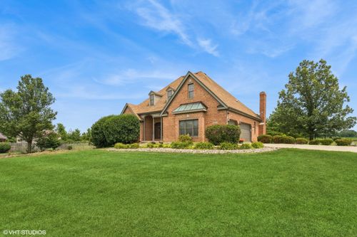 23557 S Saddle Creek Dr, Manhattan, IL, 60442-8410 | Card Image