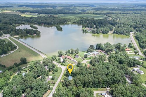 510 Old Hickory Dr, Beechgrove, TN, 37018-3455 | Card Image