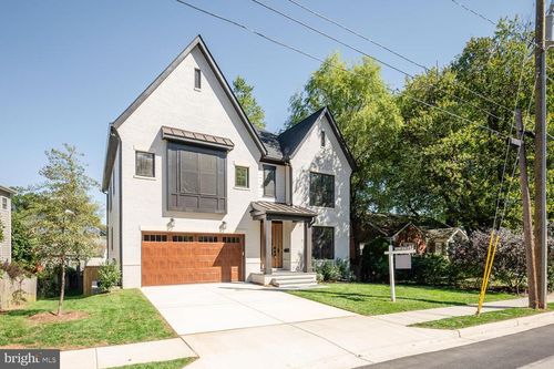 2641 N Ohio St, ARLINGTON, VA, 22207-1262 | Card Image