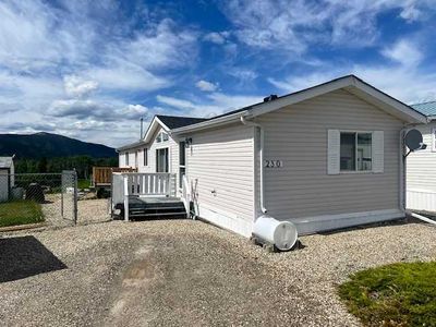 230 Mawdsley Cres, House detached with 3 bedrooms, 2 bathrooms and 2 parking in Grande Cache AB | Image 2