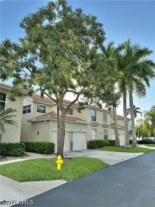 202-354 Dover Pl, NAPLES, FL, 34104-0867 | Card Image