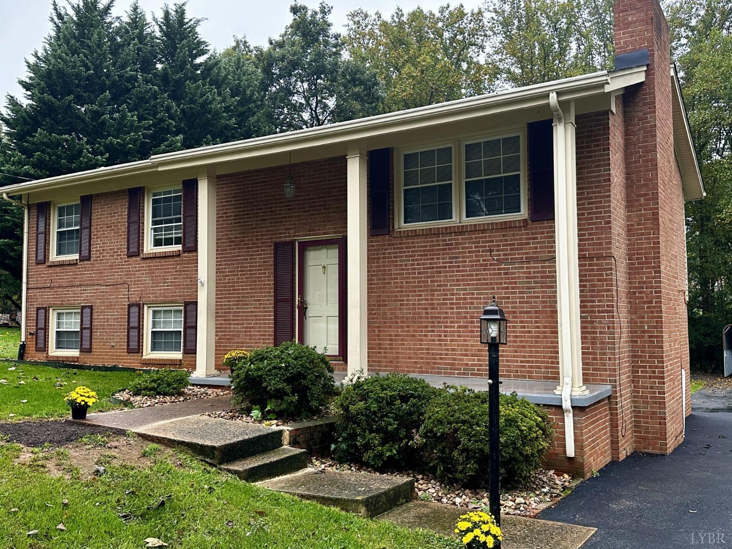 Pine Dr, Lynchburg, VA 24502