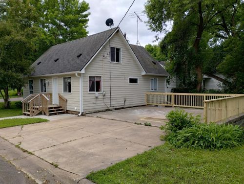 231 Wood Street N, Mora, MN, 55051 | Card Image