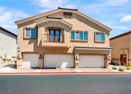 101-4660 Blaise Ave, North Las Vegas, NV, 89084-5070 | Card Image