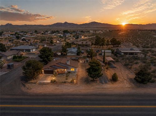 9109 N Concho Dr, Kingman, AZ, 86401-8173 | Card Image