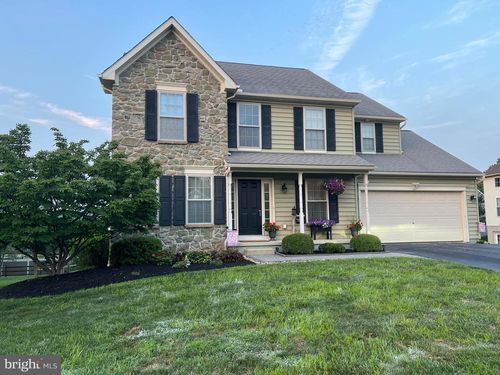 105 Northview Ln, QUARRYVILLE, PA, 17566-1364 | Card Image