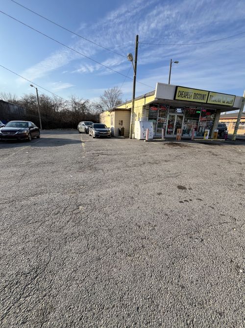 341 Gallatin Pike N, Madison, TN, 37115-3703 | Card Image