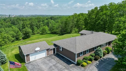 21275 County Route 63, Watertown, NY, 13601-5558 | Card Image