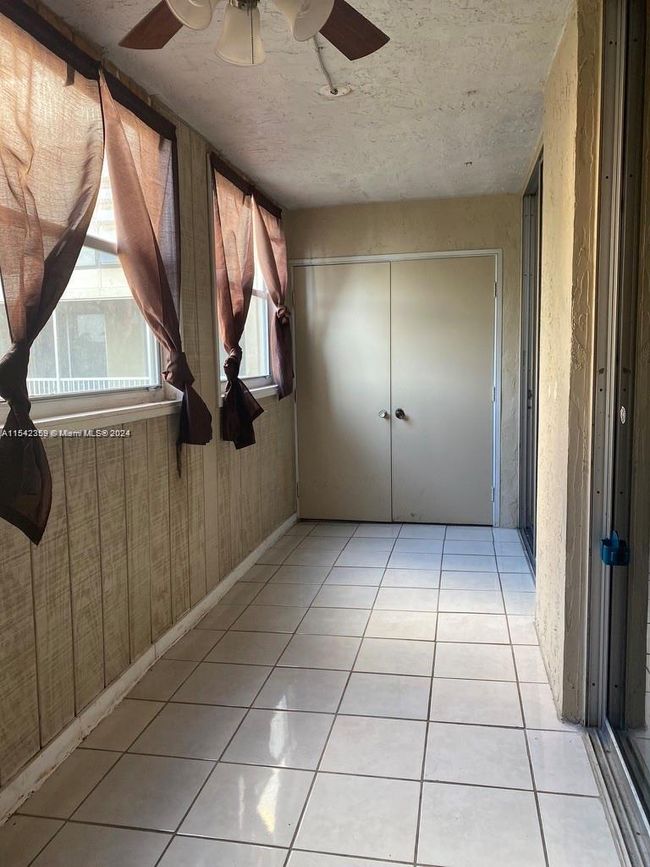APT-225 - 3101 Nw 47 Th Ter, Condo with 1 bedrooms, 2 bathrooms and null parking in Lauderdale Lakes FL | Image 11