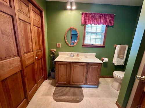 530 Plantation Dr, Saginaw, MI, 48638-7131 | Card Image