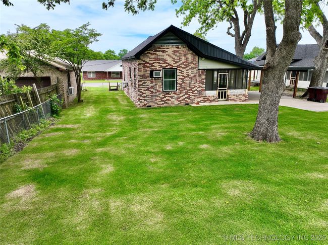 216 Belt St, House other with 3 bedrooms, 2 bathrooms and null parking in Eufaula OK | Image 41