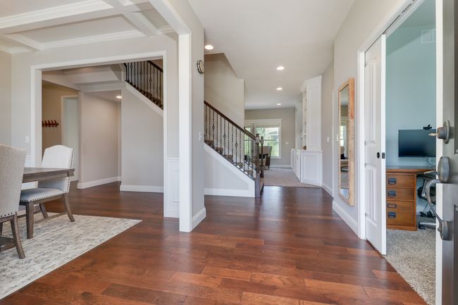 402 Raef Rd, House other with 4 bedrooms, 5 bathrooms and 3 parking in Downs IL | Image 17