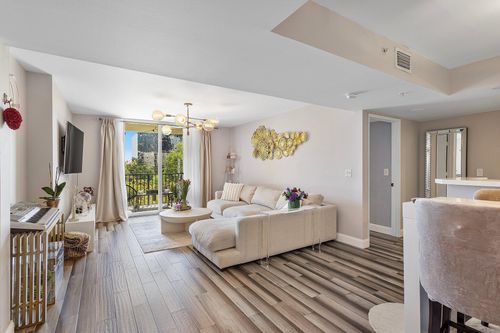 apt-1305-520 Se 5th Ave, Fort Lauderdale, FL, 33301-2954 | Card Image