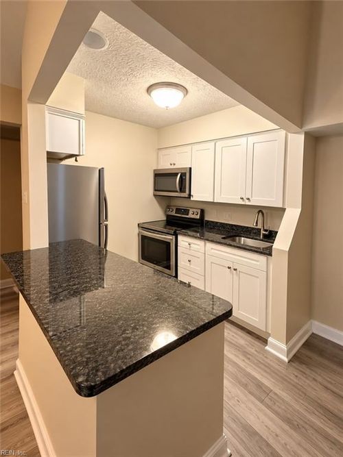 2-144 Wells Ct, Hampton, VA, 23666-6235 | Card Image