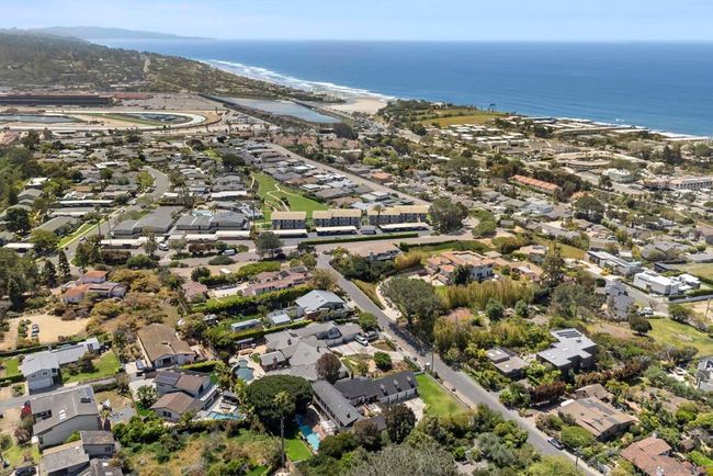512 S Granados Ave, House other with 5 bedrooms, 5 bathrooms and 8 parking in Solana Beach CA | Image 27