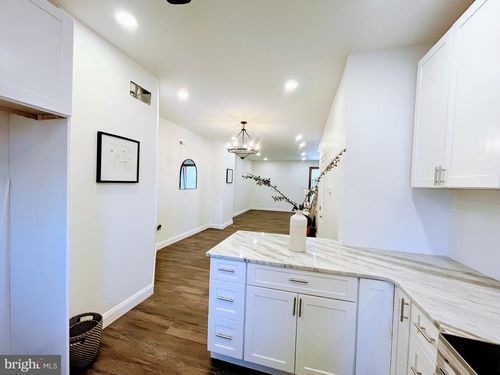 5709 Hoffman Ave, PHILADELPHIA, PA, 19143-3922 | Card Image