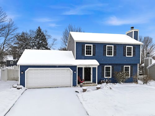 1527 Williams Ave, St. Charles, IL, 60174-4626 | Card Image