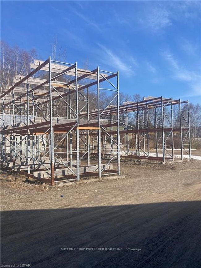 1652 Russell Landing Rd, Home with 0 bedrooms, 0 bathrooms and 100 parking in Dorset ON | Image 40