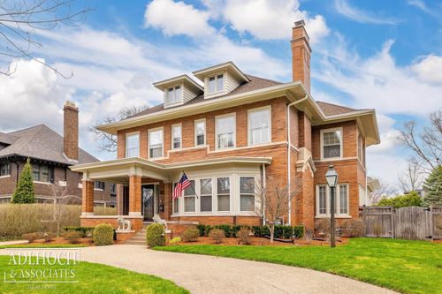 1020 Kensington Ave, Grosse Pointe Park, MI, 48230-1403 | Card Image