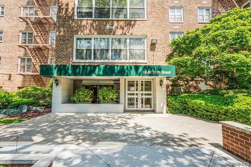 5g-18-65 211th St, Bayside, NY, 11360-1816 | Card Image