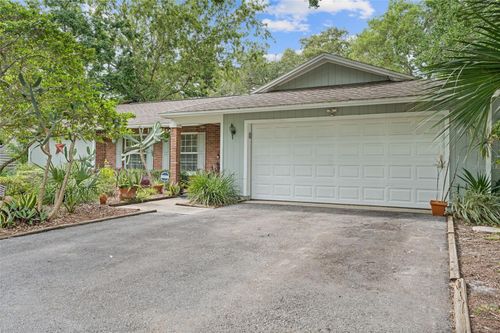 155 Woodcutter Ln, Palm Harbor, FL, 34683-3745 | Card Image