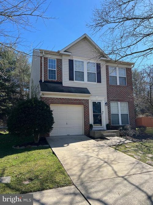 8334 Lyndhurst St, LAUREL, MD, 20724-7902 | Card Image