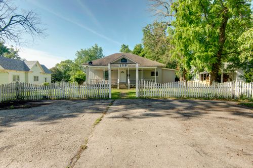 150 E Elm St, Republic, MO, 65738-1319 | Card Image