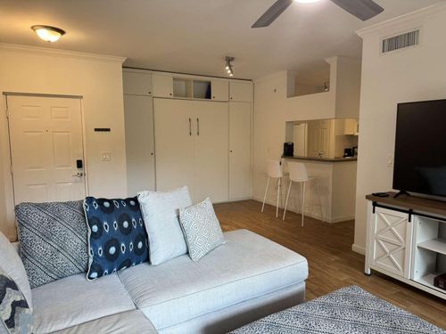 3102-17125 N Bay Rd, Sunny Isles Beach, FL, 33160-3447 | Card Image