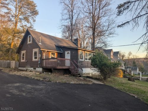 18 Wallkill Dr, Sussex, NJ, 07461-4339 | Card Image