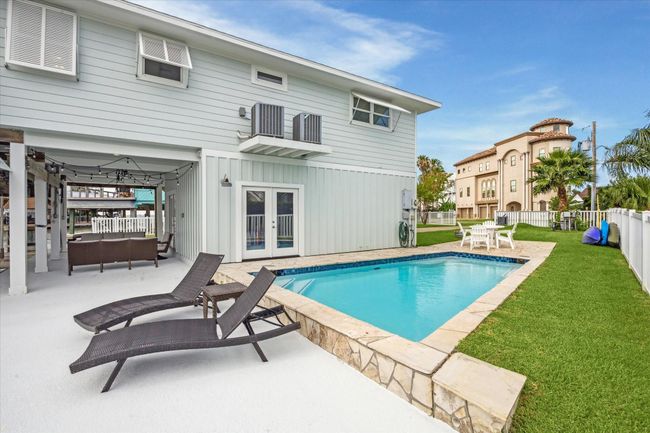 1226 Oahu Dr, House other with 4 bedrooms, 3 bathrooms and 1 parking in Tiki Island TX | Image 29