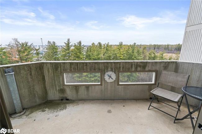 602 - 20 Mcfarlane Dr, House attached with 2 bedrooms, 1 bathrooms and 1 parking in Halton Hills ON | Image 27