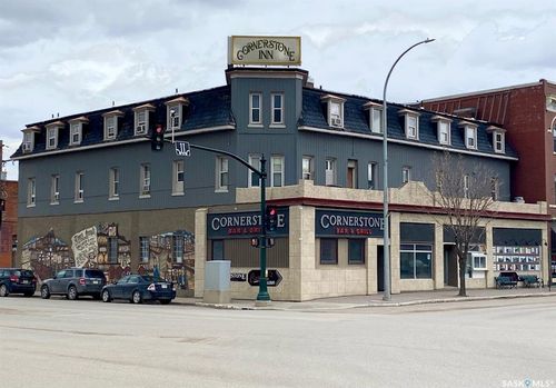 8 Main St N, Moose Jaw, SK, S6H3J6 | Card Image