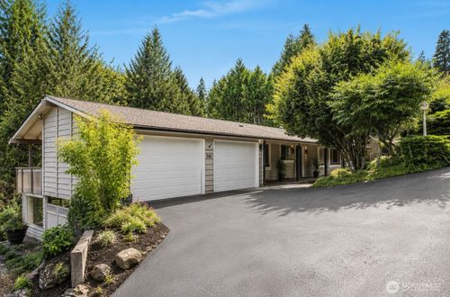 5161 Nw Eldorado Boulevard, Bremerton, WA, 98312 | Card Image