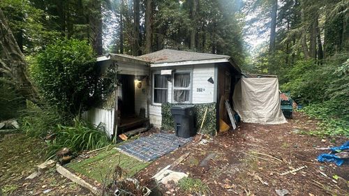 675 8th Ave, Trinidad, CA, 95570-9747 | Card Image