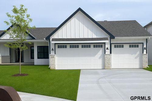 11363 N 170th St, Bennington, NE, 68007-5067 | Card Image