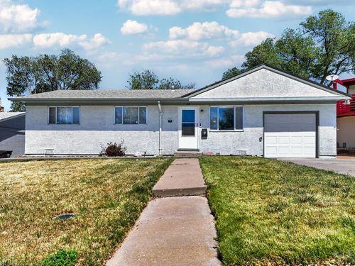 35 Macarthur Rd, Pueblo, CO, 81001-1732 | Card Image