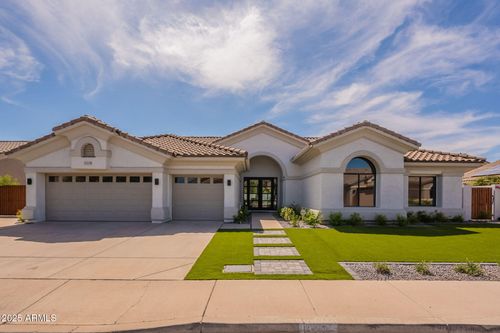 10228 N 55th Pl, Paradise Valley, AZ, 85253-1170 | Card Image