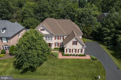 18256 Shinniecock Hills Pl, LEESBURG, VA, 20176-7458 | Card Image