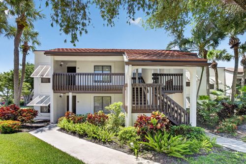 201-10187 Mangrove Dr, Boynton Beach, FL, 33437-1374 | Card Image