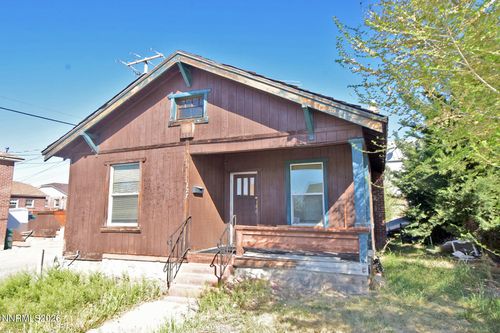 127 Cheney St, Reno, NV, 89501-2310 | Card Image