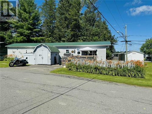 10 Snow Goose Dr, Lincoln, NB, E3B7E9 | Card Image