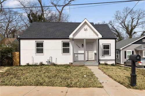 1104 Oak Knoll Ter Se, Atlanta, GA, 30315-5214 | Card Image