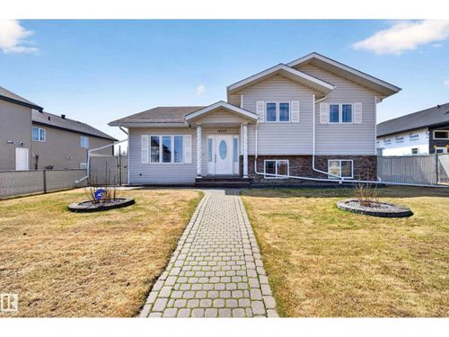 4217 55 Ave, Lamont, AB, T0B2R0 | Card Image